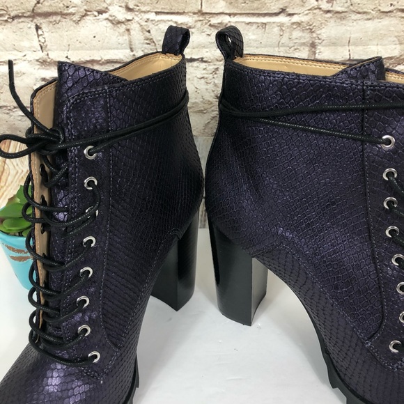 NEW Katy Perry The Monica Snake embossed lace up ankle boot - Picture 4 of 8